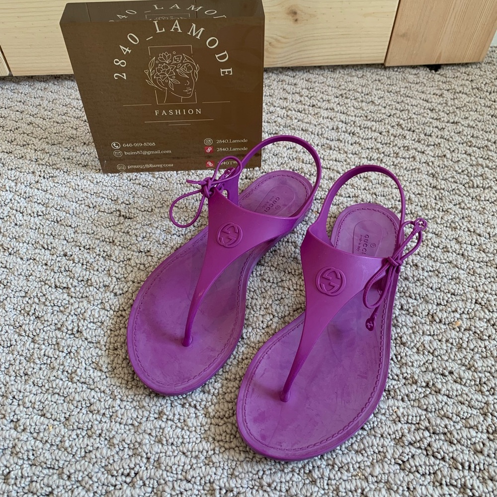 GUCCI SLIDE SIZE 35